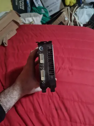 Tarjeta Gráfica XFX 8800 GTS 1GB