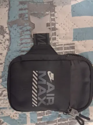 Riñonera Nike Air Max Negra