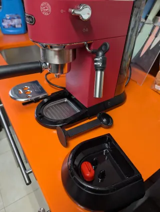 Pack: Cafetera De'Longhi + Molinillo Eléctrico