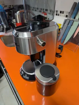 Pack: Cafetera De'Longhi + Molinillo Eléctrico