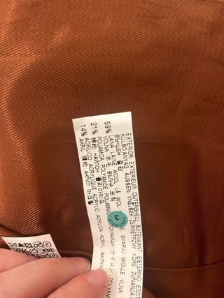 Chaleco Zara con pelo marrón y multicolor