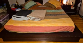 Cama de matrimonio de madera wenge