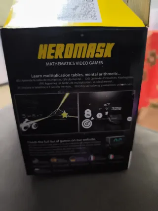 Juego de gafas 3D para aprender matemáticas.keroma