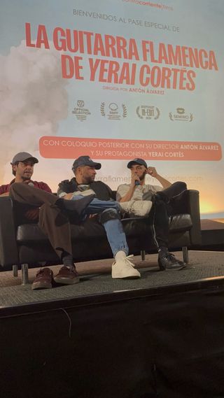Póster oficial firmado C. TANGANA y YERAI CORTES