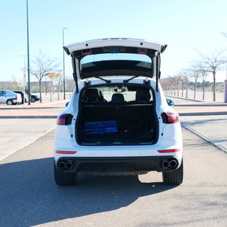 Porsche Cayenne 2015