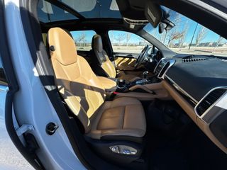 Porsche Cayenne 2015