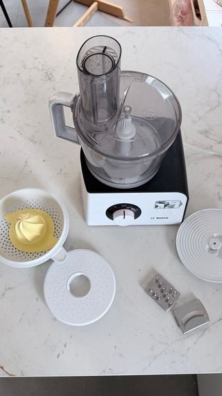 Robot de Cocina Moulinex con accesorios