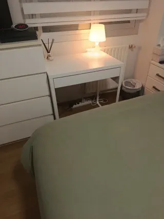 Escritorio MICKE blanco 73x50 cm