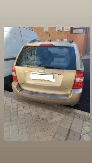KIA Carnival 2009