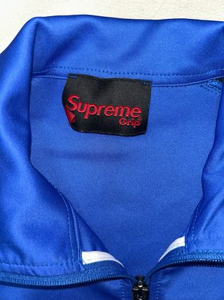 Chaqueta Supreme Talla M Azul(Precio negocialble)