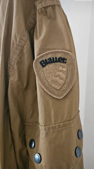 Gabardina Blauer Original Verde Oliva con etiqueta