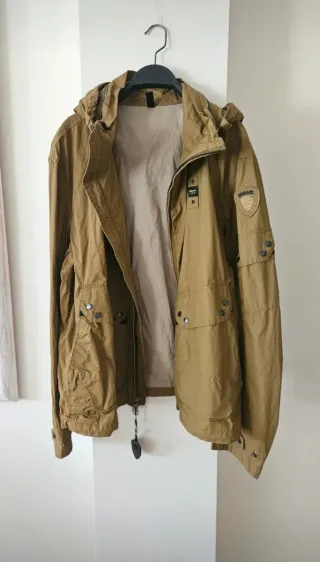 Gabardina Blauer Original Verde Oliva con etiqueta