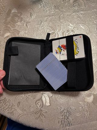 Custodia con carte da gioco
