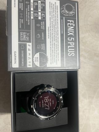 Garmin Fenix 5 Smartwatch + Correas
