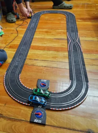 Scalextric Circuito de Carreras. Necesita reparar