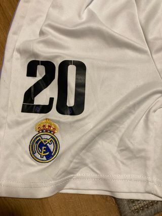 Conjunto Real Madrid niño Adidas Talla S