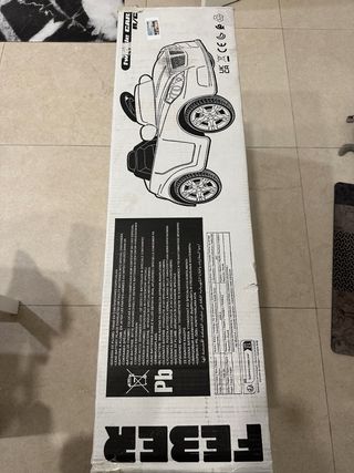 Coche eléctrico FEBER nuevo estrenar