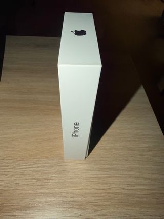 iPhone 14 Pro 256GB Morado Oscuro