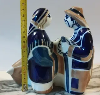 Figura Pareja con Vaca Sargadelos