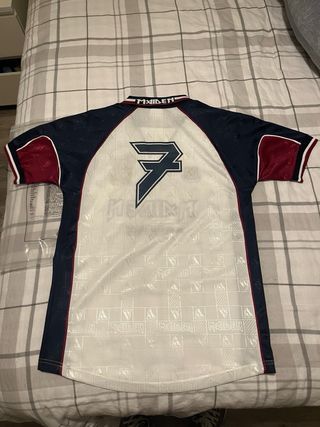 Camiseta Iron Maiden West Ham - Nueva - Talla M