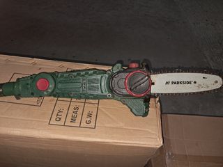 Motosierra Parkside con lanzadora