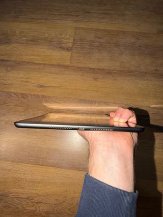 iPad 9ª Gen Gris Espacial – ME URGE LA VENTA