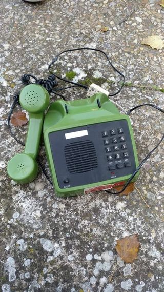 Teléfono Vintage Verde Estilo 80s
