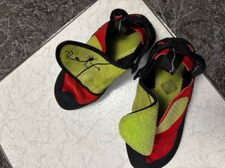 Pies de gato ninja boreal talla 33-35