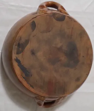 Casseruola in terracotta con manico