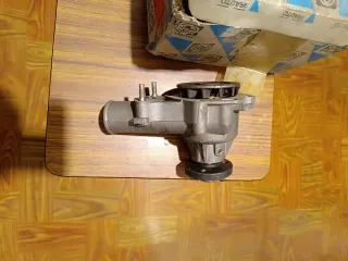Bomba de agua Seat 124