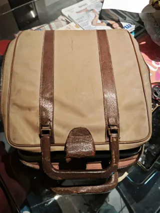 Olivetti Lettera 22 Macchina da Scrivere