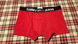 Boxer Tommy Hilfiger Rojo y Negro