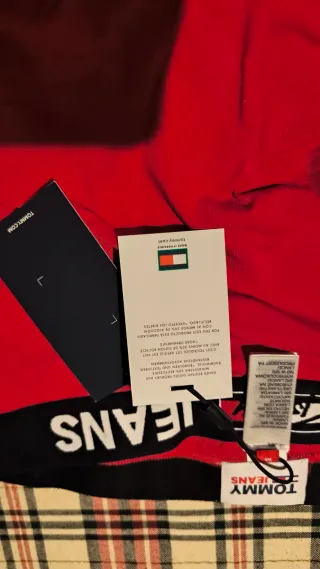 Boxer Tommy Hilfiger Rojo y Negro