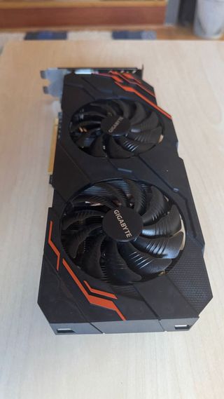 Tarjeta Gráfica Gigabyte GTX 1070 Ti 8GB