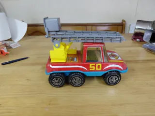 Precioso camion de Bomberos de Obertous