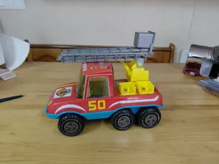 Precioso camion de Bomberos de Obertous