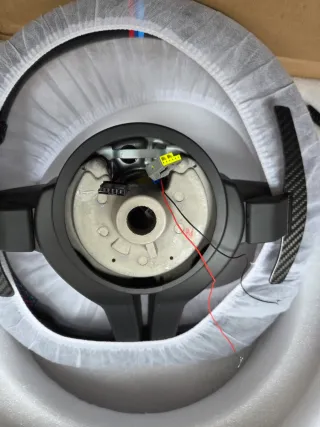 Volante BMW M Performance Carbono