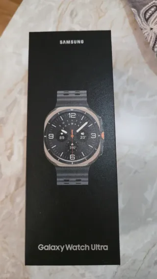 Samsung Watch Ultra titanium silver