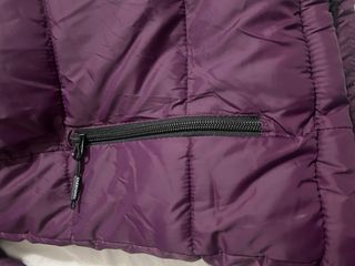 Abrigo New Balance acolchado sin etiqueta