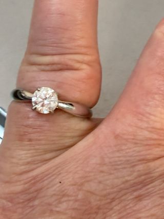 Anillo Oro 18k Diamante Natural 1.00 Ct SI2/D