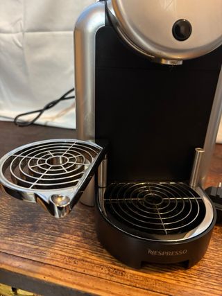 Cafetera Nespresso Zenius