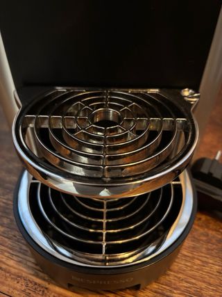 Cafetera Nespresso Zenius