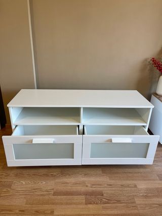 Mueble TV Blanco con Cajones