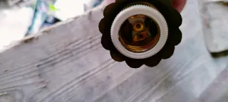 Componente elettrico vintage in ottone