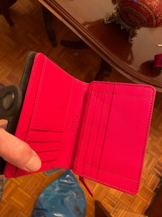 Cartera O bag negra y rojo nueva