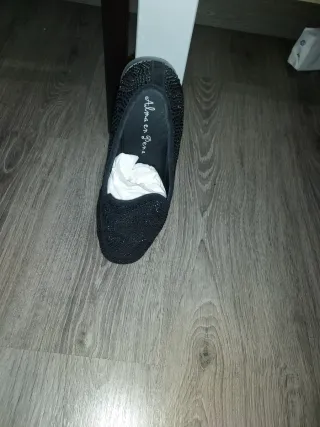 Zapatos Alma en Pena negros pedrería. NEGOCIABLES.