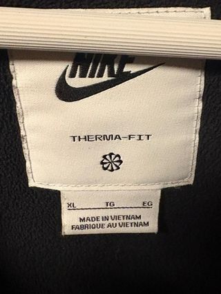 Abrigo Nike Hombre Negro