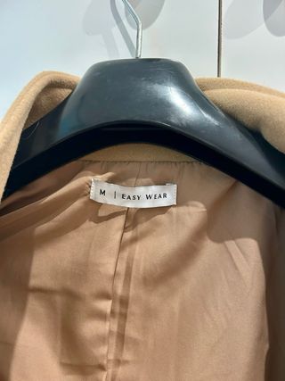 Abrigo paño Easy Wear color camel