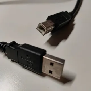 Hercules Universal DJ