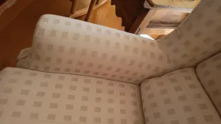 Sillón grande tapizado